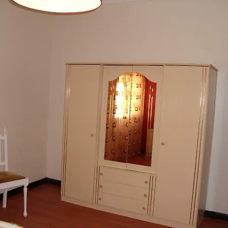 Casa Ana Almeida * Назаре